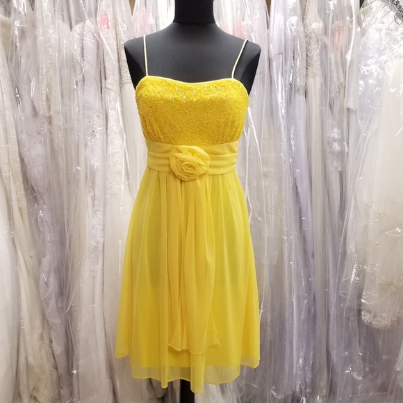 Vintage Dresses & Skirts - Canary Yellow Dress